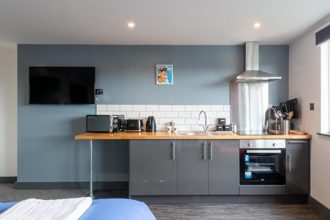 144 Lower Cheltenham Place Hotel Бристол Екстериор снимка