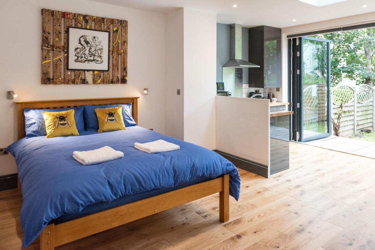 144 Lower Cheltenham Place Hotel Бристол Екстериор снимка