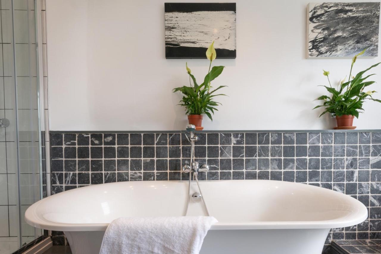 144 Lower Cheltenham Place Hotel Бристол Екстериор снимка